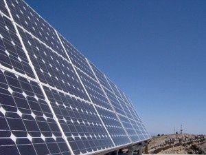 Paneles solares Extraído de la Wikipedia