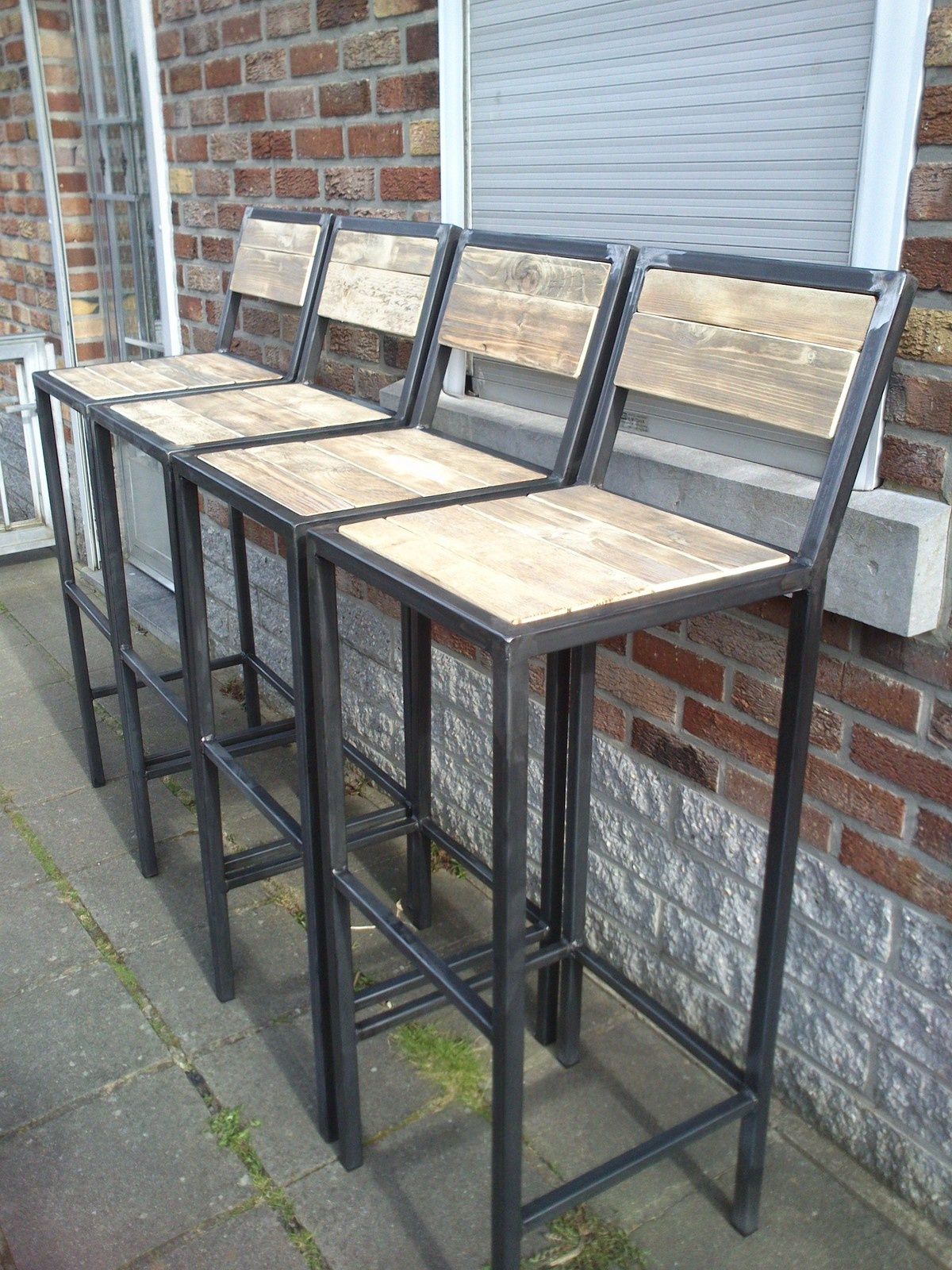 Tabouret De Bar En Bois De Palette : de 4 tabourets de bar avec assise ? 95cm de haut en bois de palettes Tabouret De Bar En Bois De Palette : de 4 tabourets de bar avec assise ? 95cm de haut en bois de palettes