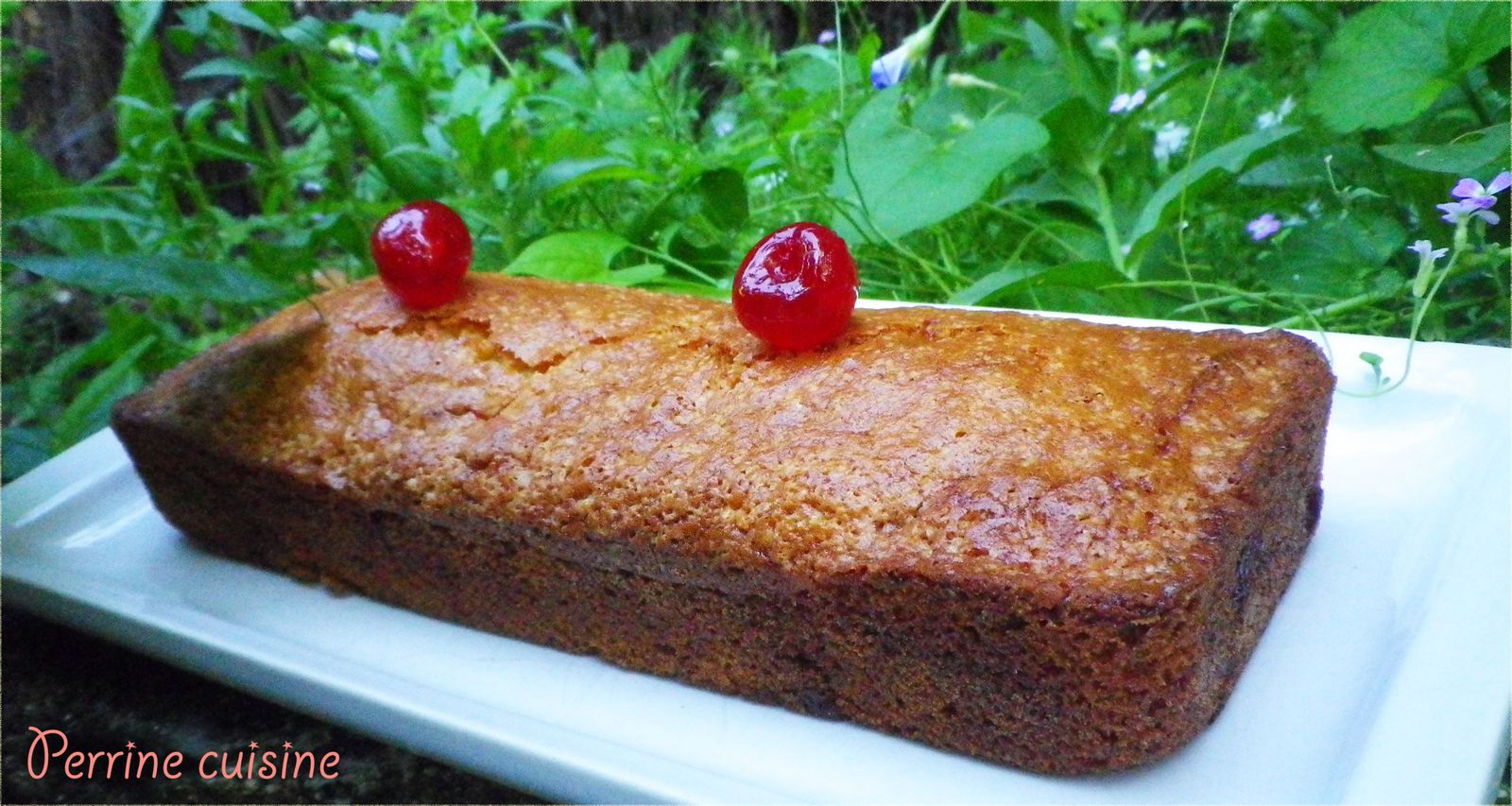 Cake moelleux aux fruits confits et à la fleur d'oranger Perrine cuisine