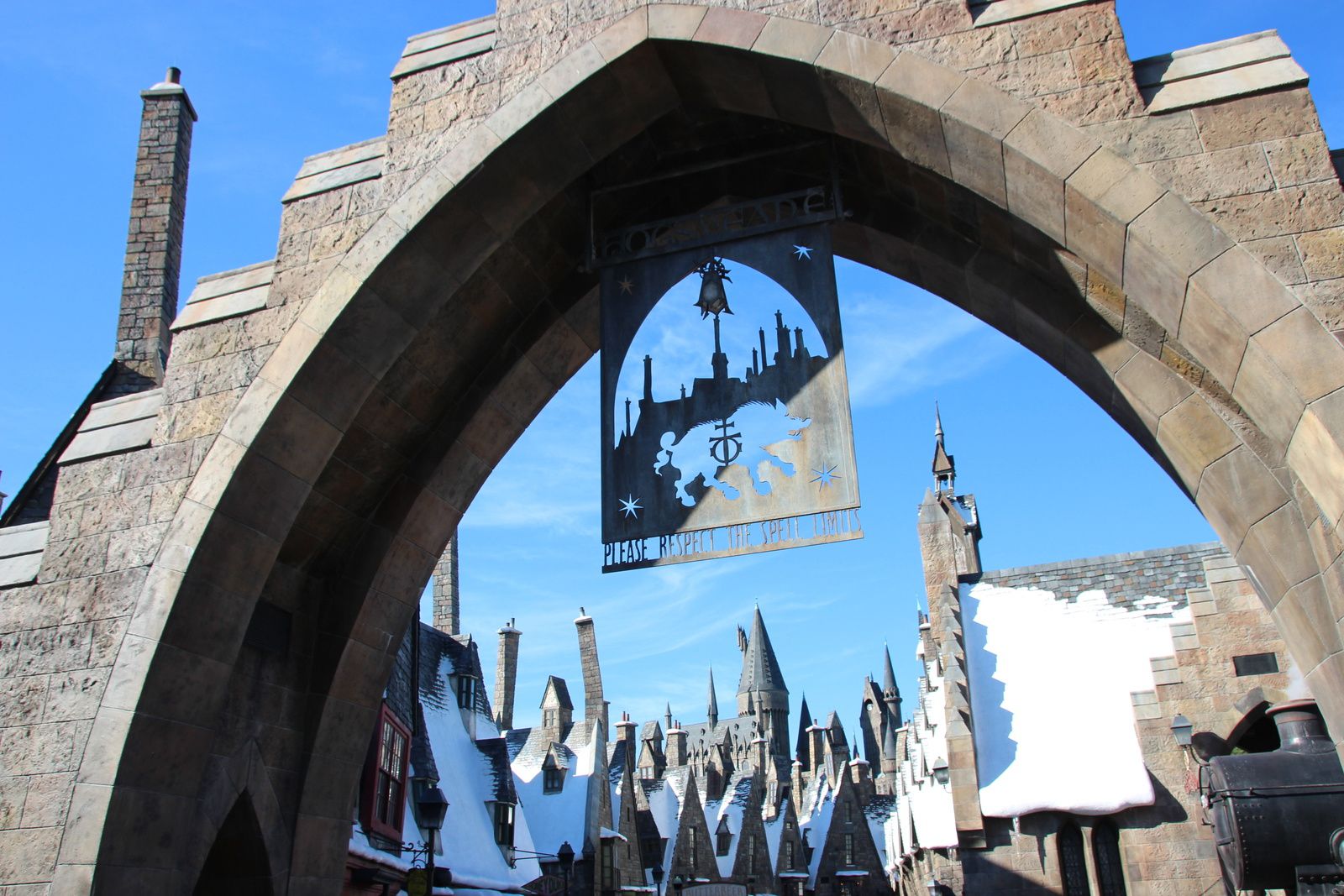 Les 3 balais : The Wizarding World of Harry Potter - Les expériences de  Tonksounette