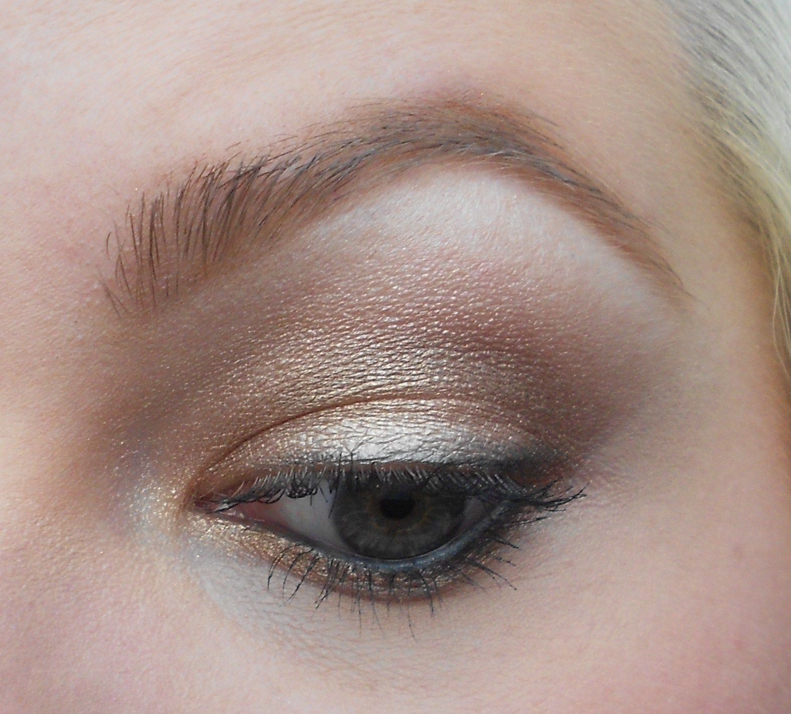 Tuto Maquillage Avec La Naked Sophie Make Up Artist