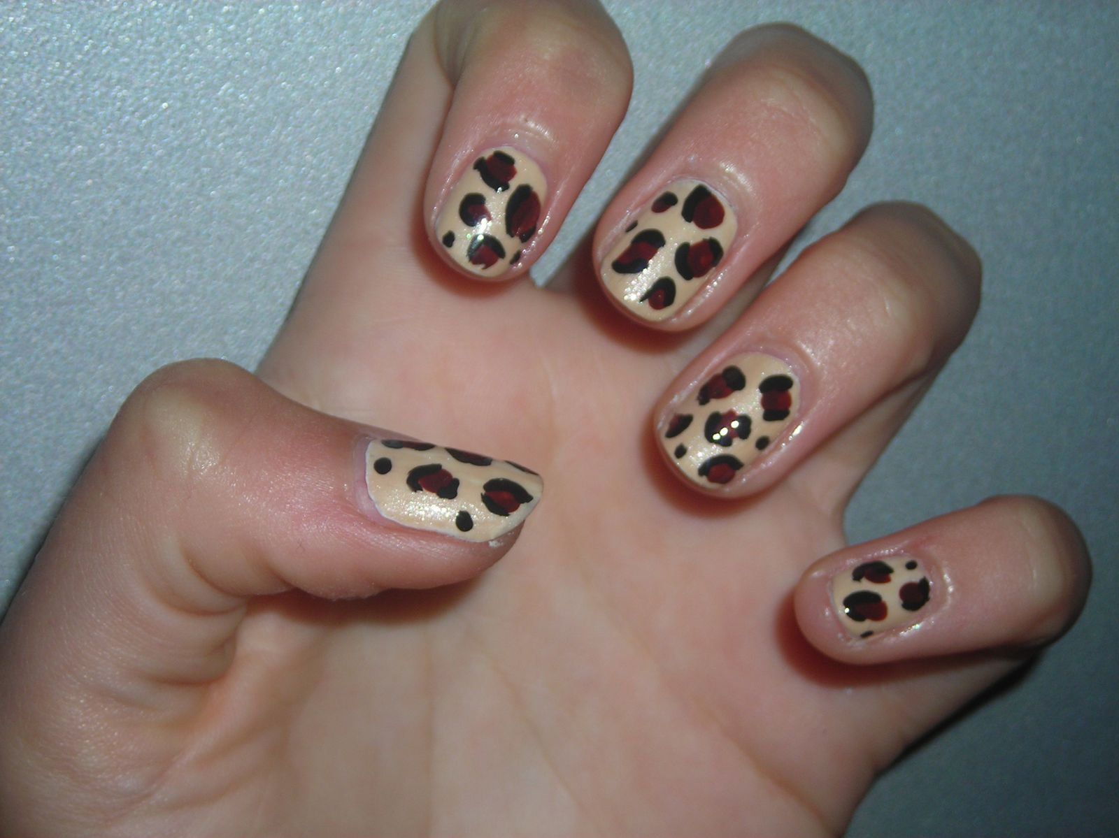 Nail Art Leopard - Hey Nail - Ongles & Maquillages