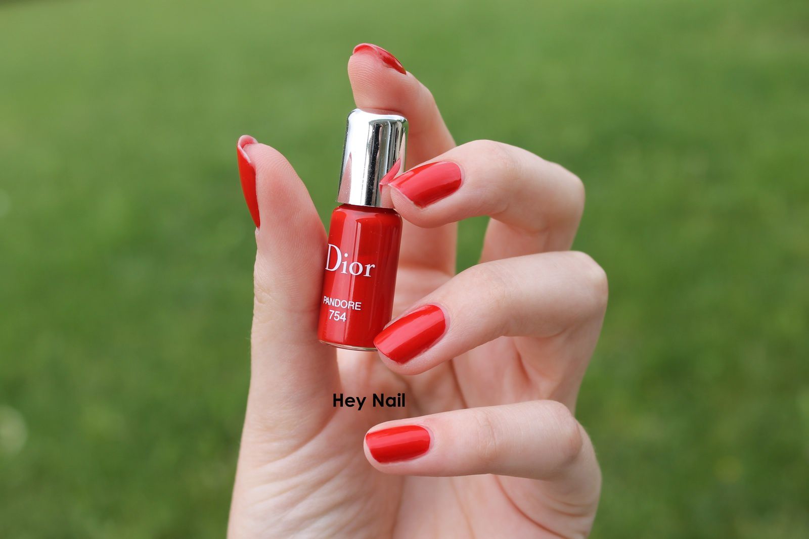 Dior - Pandore n°754 - Hey Nail - Ongles & Maquillages