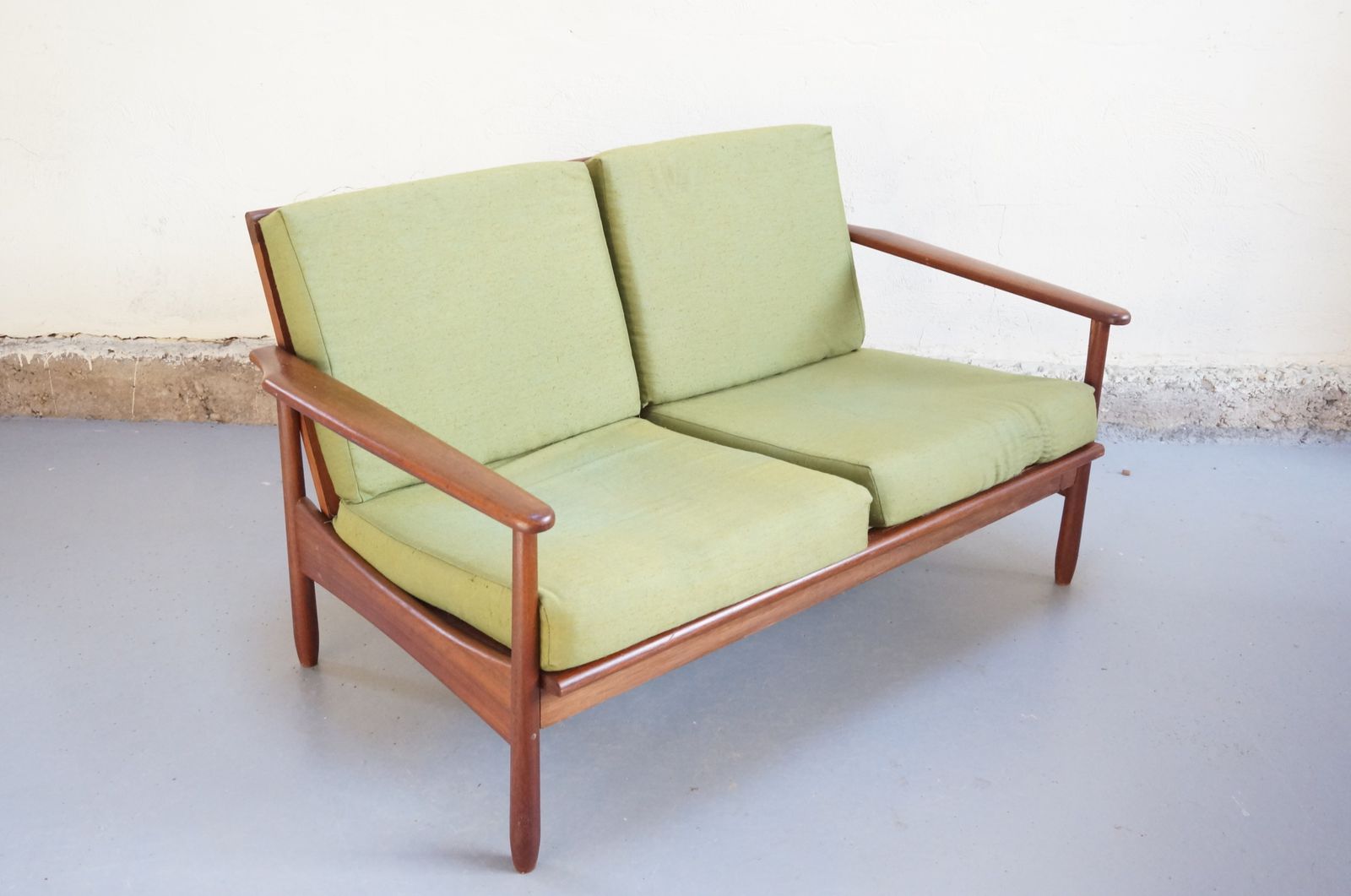 Vendu - banquette scandinave des années 1960 et teck massif danois année 50  design vintage fauteuil canape - Emiellabroc Vintage Retro Kitch