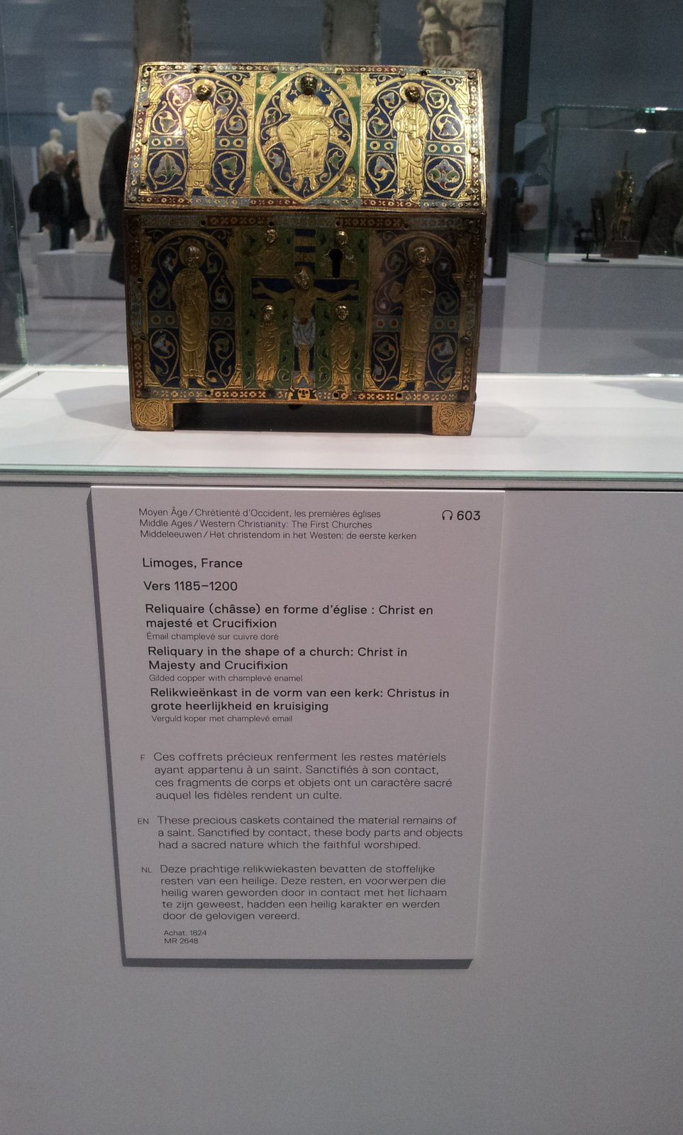 Reliquaires exposés au Louvre Lens en 2013