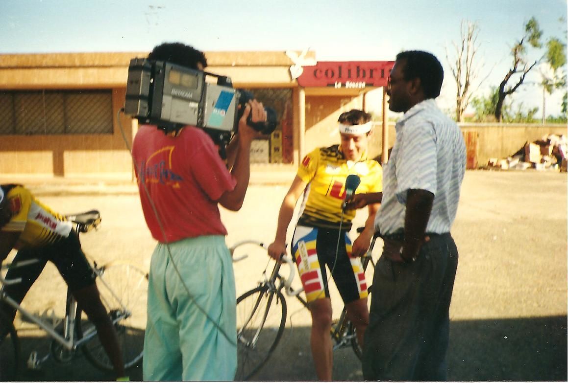En novembre 1989, le cyclisme est populaire, reportage avec RFO Guadeloupe.