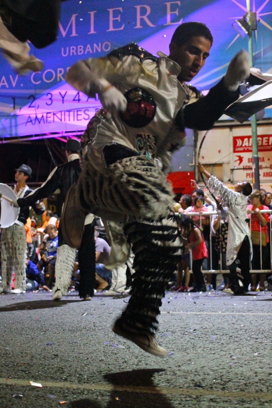 Carnaval Porteño, Corso de Almagro, Murga en Buenos Aires, Argentina!