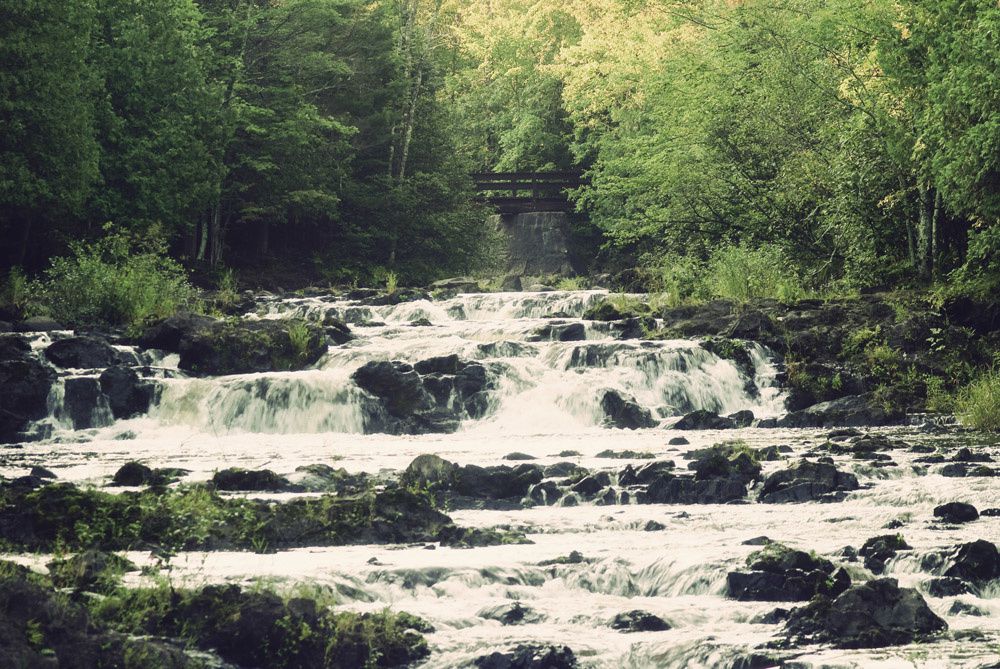 vintage-falls vintage-falls