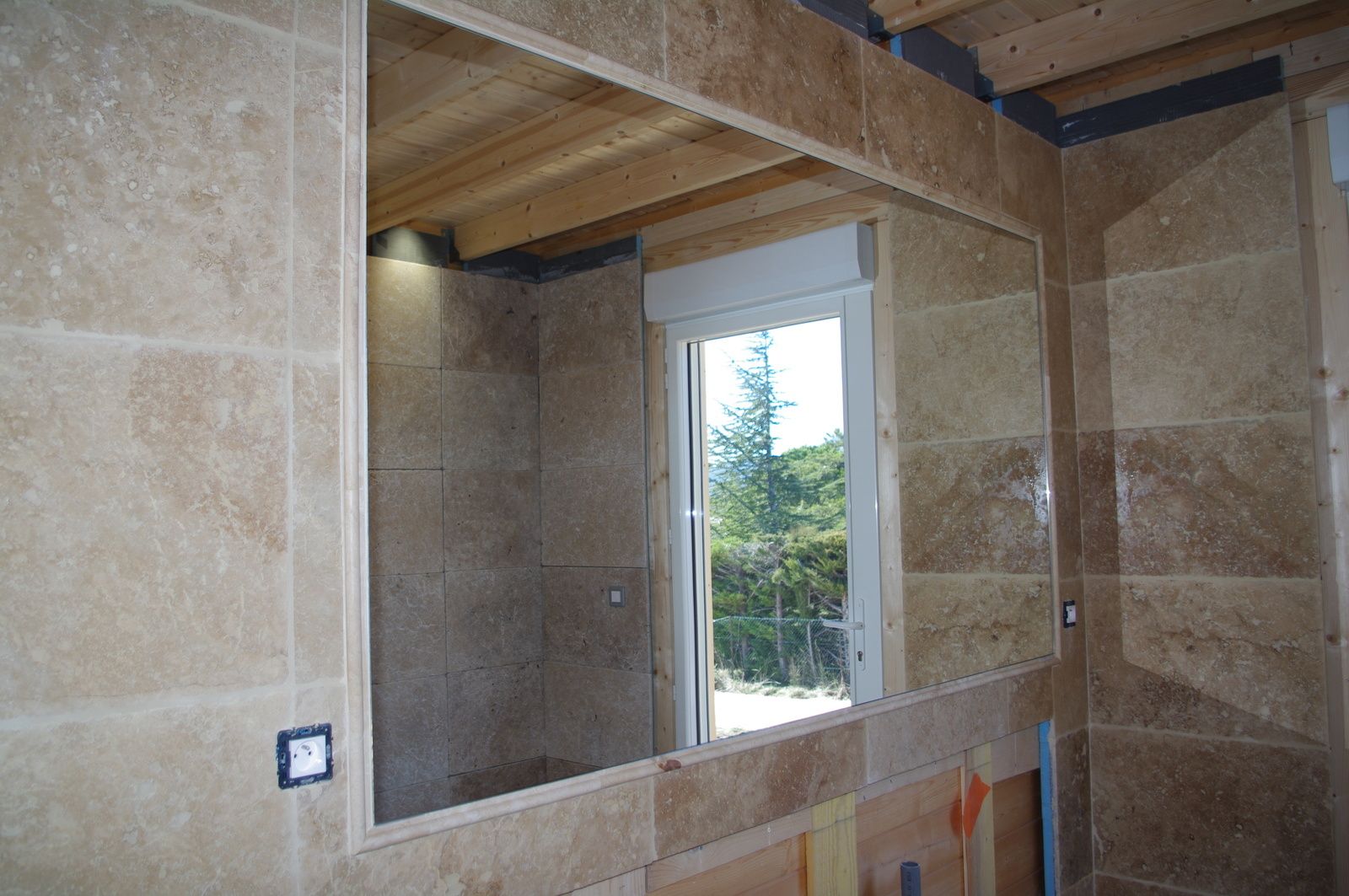 Pose travertin salle de bain – lombards