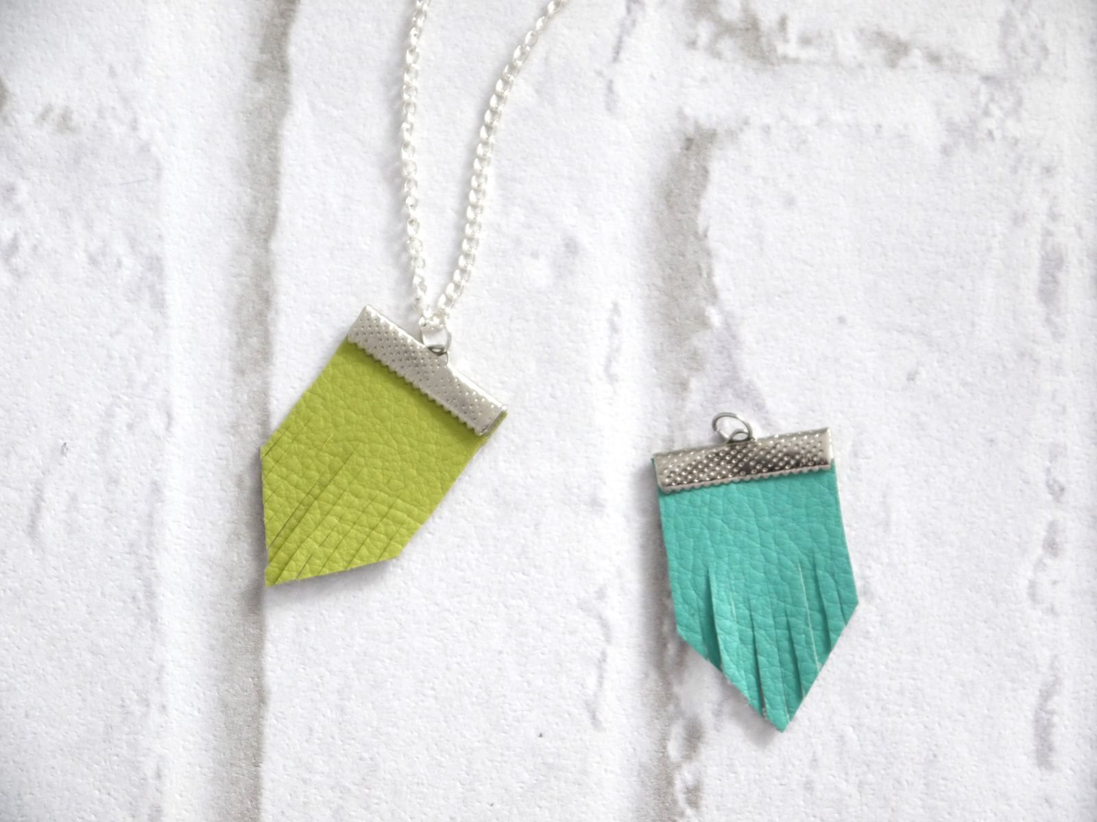 Collier en simili cuir - DIY