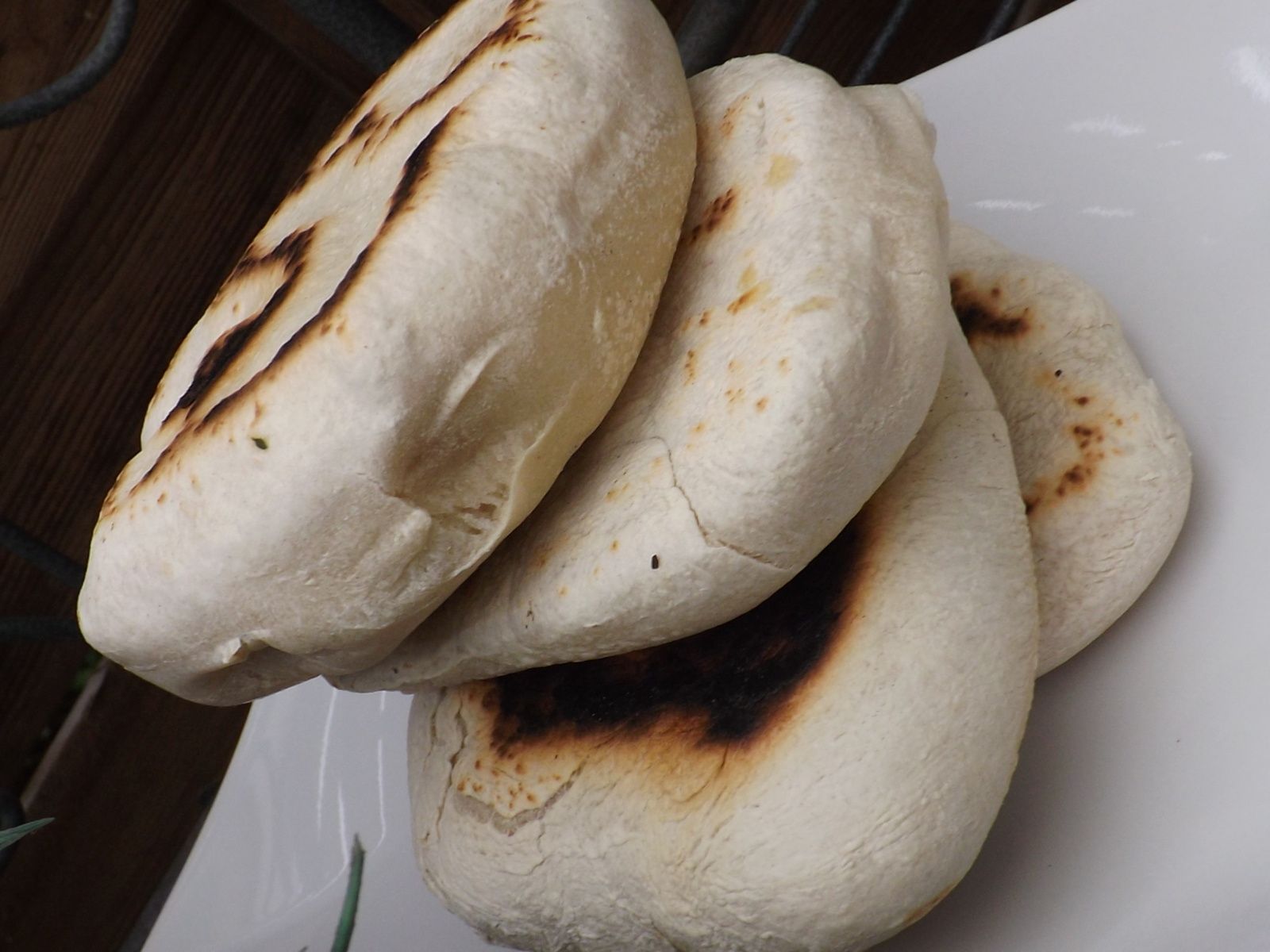 Pitas, pains libanais maison IG bas,petrissage en machine à pain - Au  palmares de la gourmandise