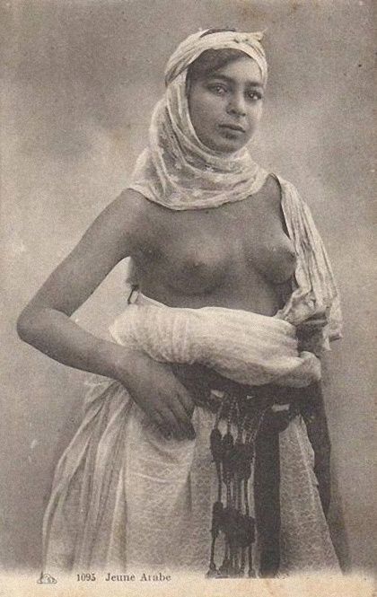 Photos érotiques de femmes arabes ou berbères début 20th siècle