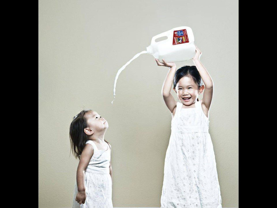 Funny Sisters by Jason Lee (54 photos)