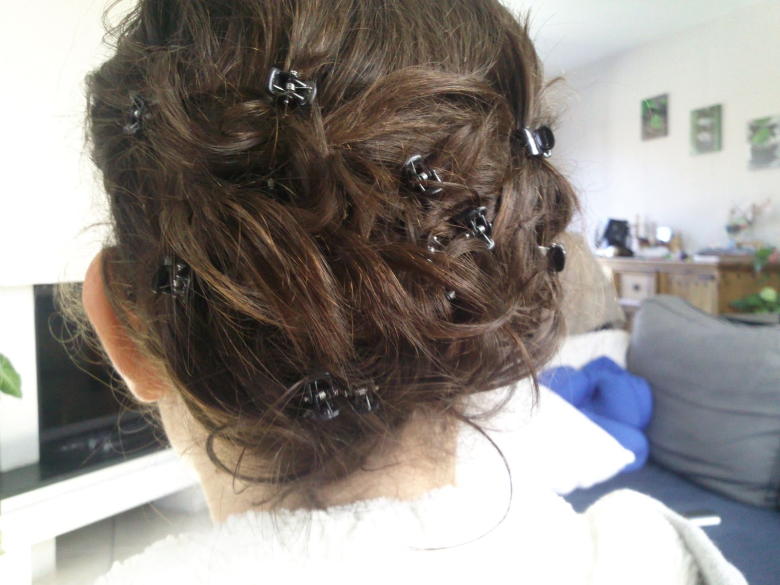 Tuto coiffure 2]Avec pleins de pinces !♥ - Fourever,4Ever&For Reveurs♥