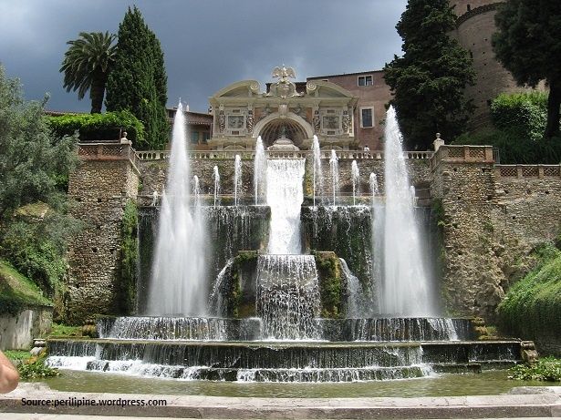 Fontaine de jardin cascade énergie solaire effet pierre amphore