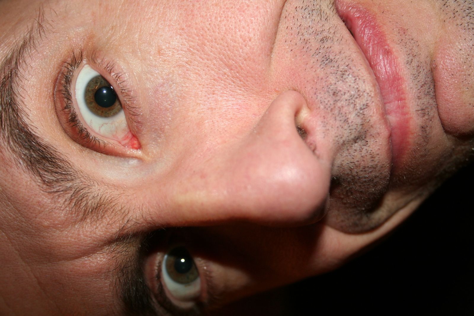 Le décor était sommaire et nous venions de finir la pièce ...euh la salle de jeu !