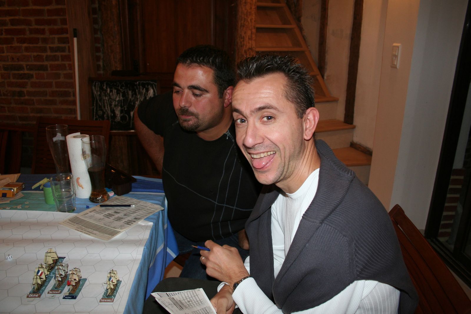 Le décor était sommaire et nous venions de finir la pièce ...euh la salle de jeu !