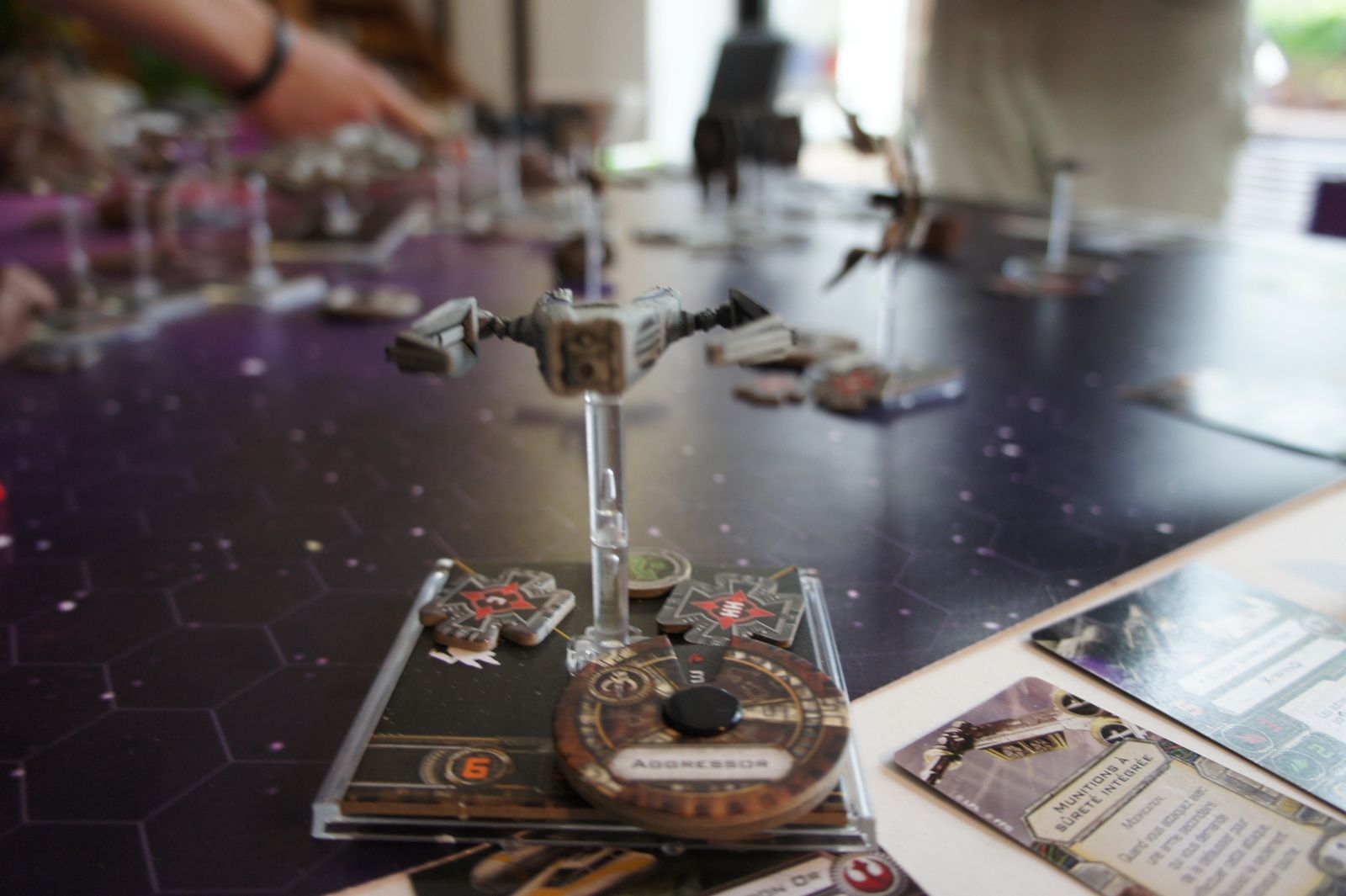 Cela commence à chauffer dur pour les pirates ! C'est pas le choix de cibles qui manque !
