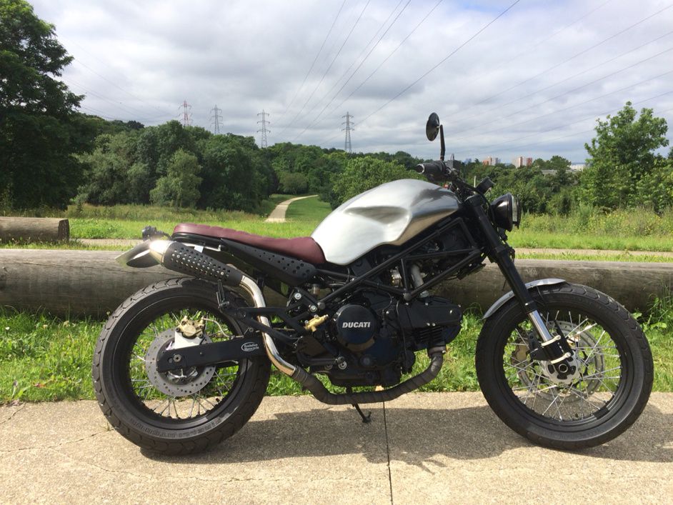 Ducati Monster 600 Scrambler - Evolution Motocycle