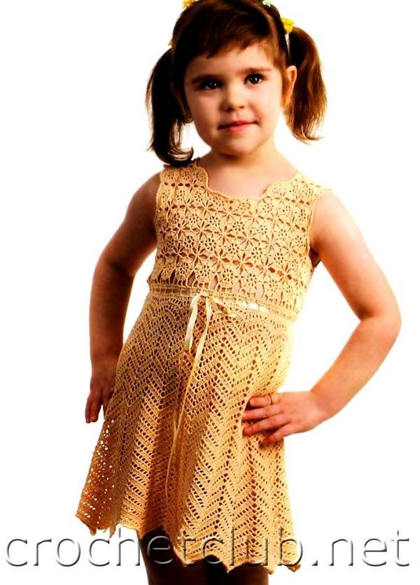 Robe jaune pour fille et ses grilles gratuites ! Robe jaune pour fille et ses grilles gratuites !