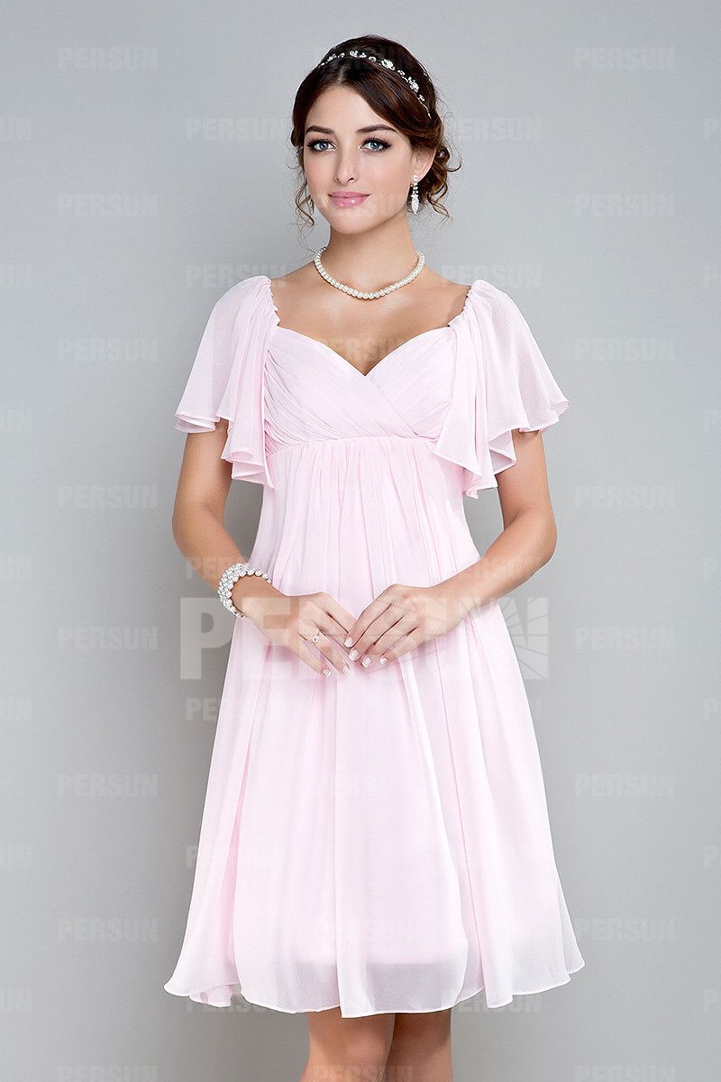 robe demoiselle d'honneur courte genou en mousseline rose a mancheron volants
