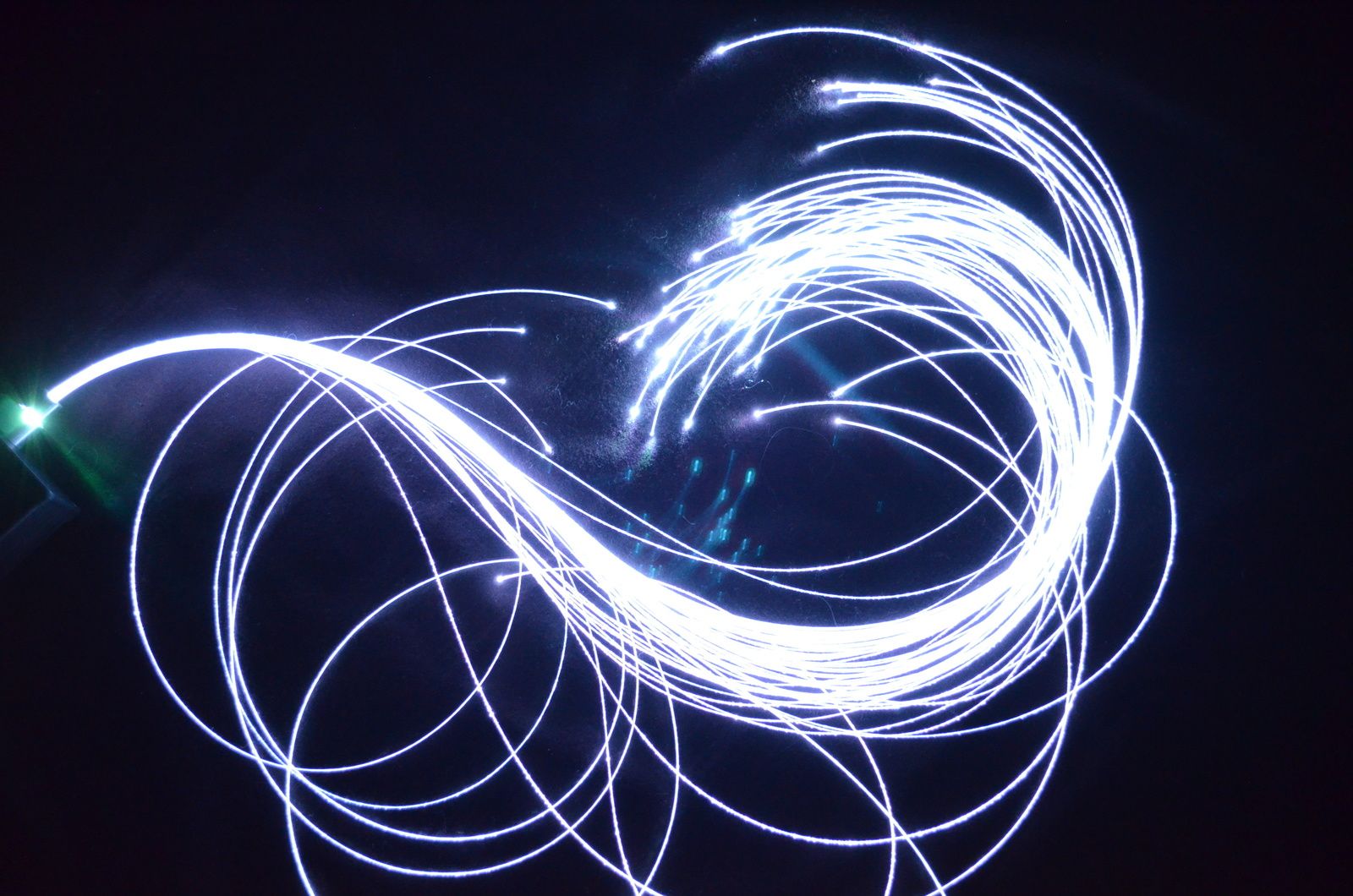 MIDLIGHTSUN-éclairage innovant:tissu lumineux, fibre optique diffusante