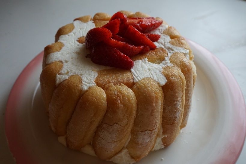 Superb Charlotte Au Fromage Blanc #4: Charlotte Aux Fraises à ... Superb Charlotte Au Fromage Blanc #4: Charlotte Aux Fraises à ...