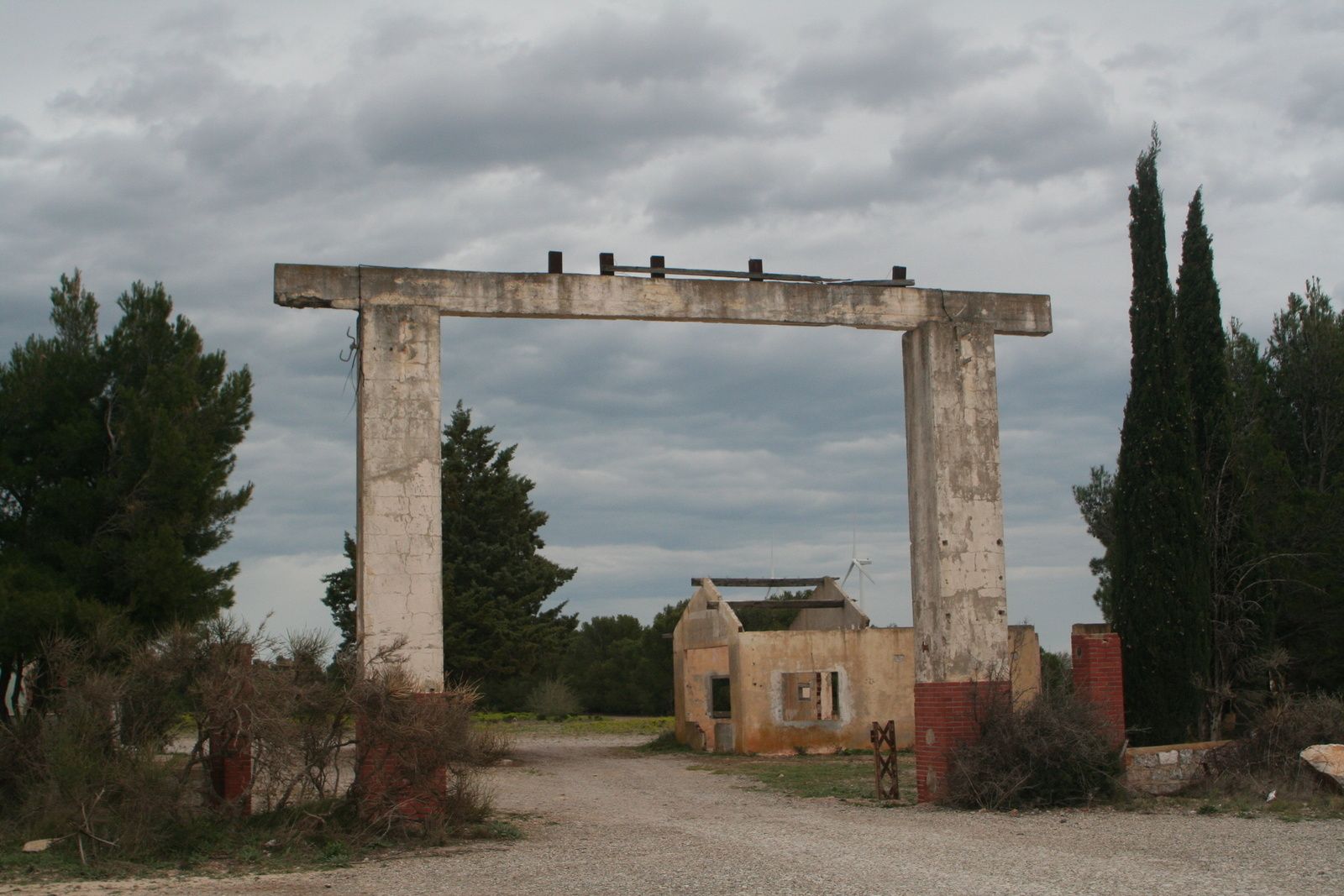 Le camp de Rivesaltes : de l’oubli à la mémoire