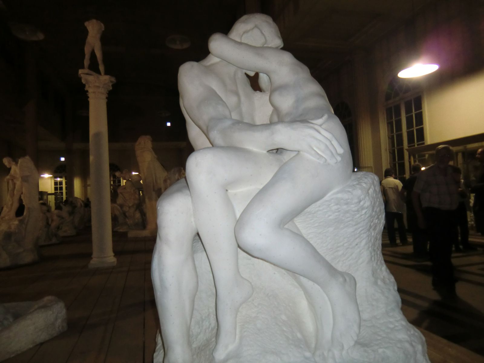 L'oeuvre d'Auguste Rodin, le Baiser, l'original en plâtre