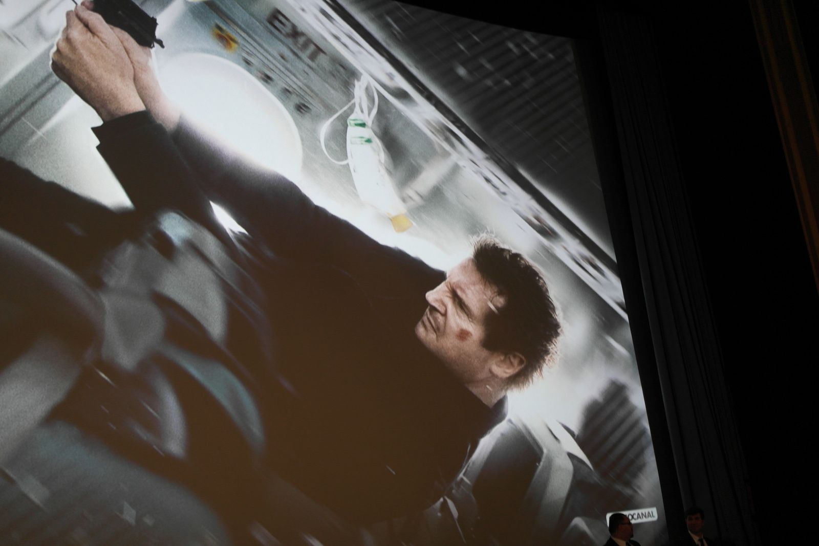 Liam Neeson, Bill Marks dans le film, joue un Air Marschall