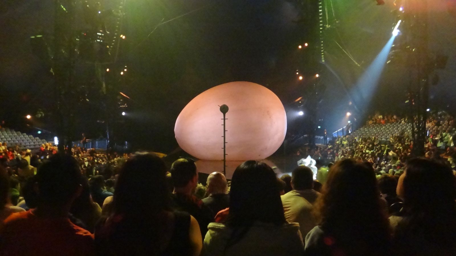 Une demi heure avant le début du dernier show du cirque du soleil a