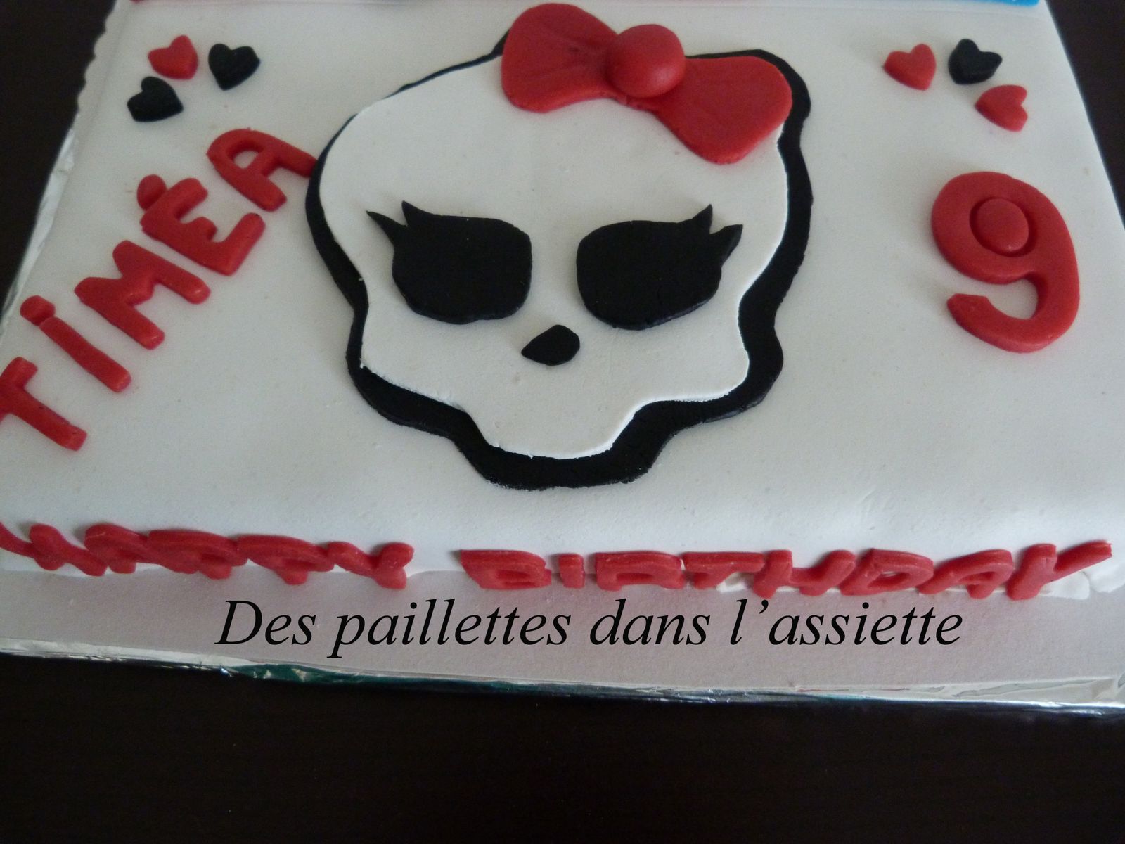 Monster High pour Timéa - Des paillettes dans l'assiette