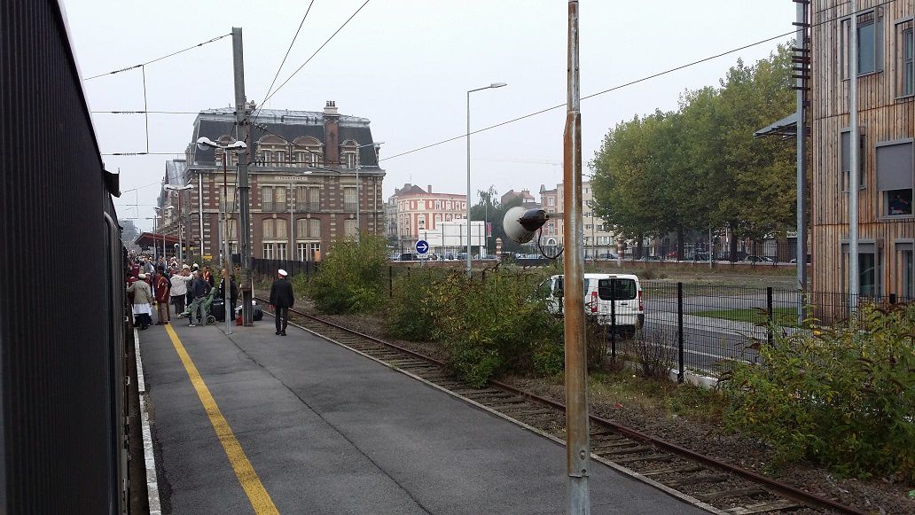 Le train de pèlerins en gare de Tourcoing