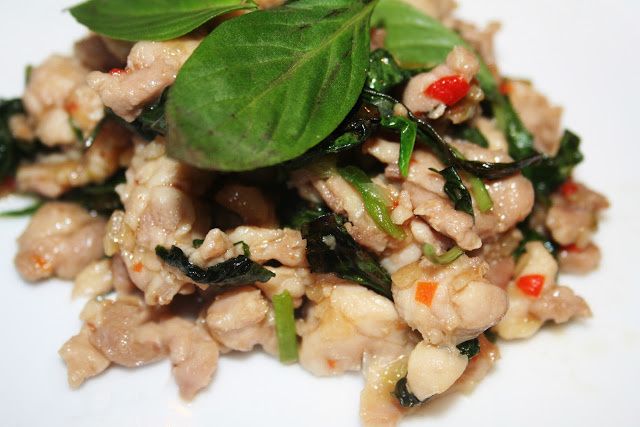Poulet au Basilic Thaï