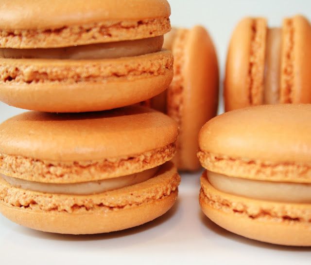 Macarons au Caramel au Beurre Salé