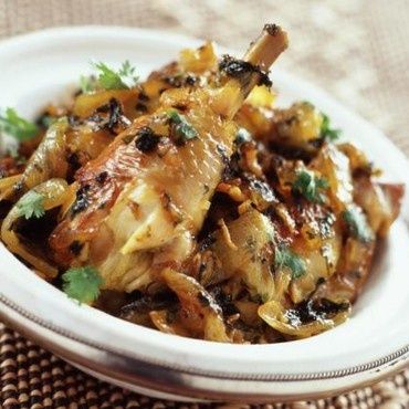 Tajine de poulet au gingembre et aux citrons confits