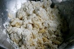 mélange de farine et oeufs mélange de farine et oeufs