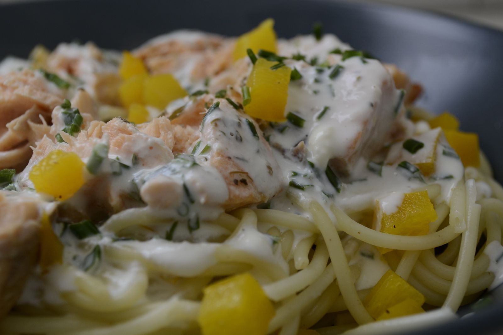 Pâtes au saumon, sauce ciboulette Je cuisine... pour vous