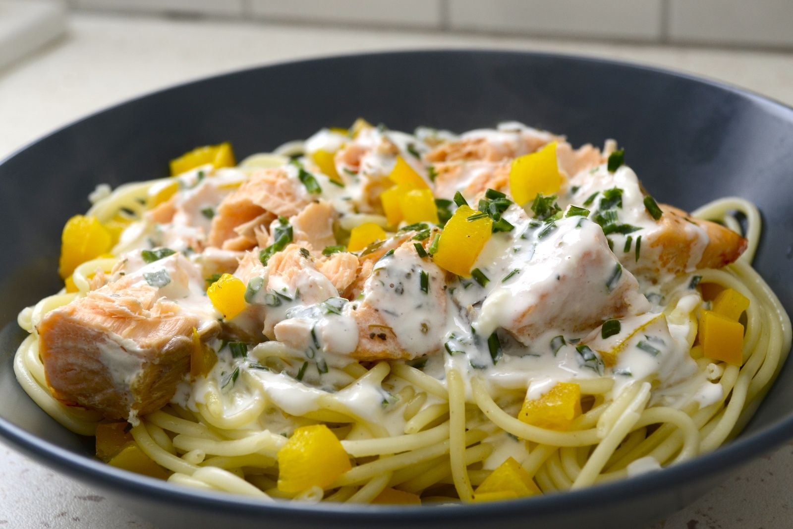 Pâtes au saumon, sauce ciboulette Je cuisine... pour vous