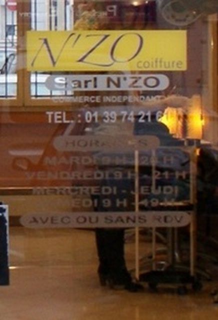N'ZO votre salon de Coiffure place Claude Monet !