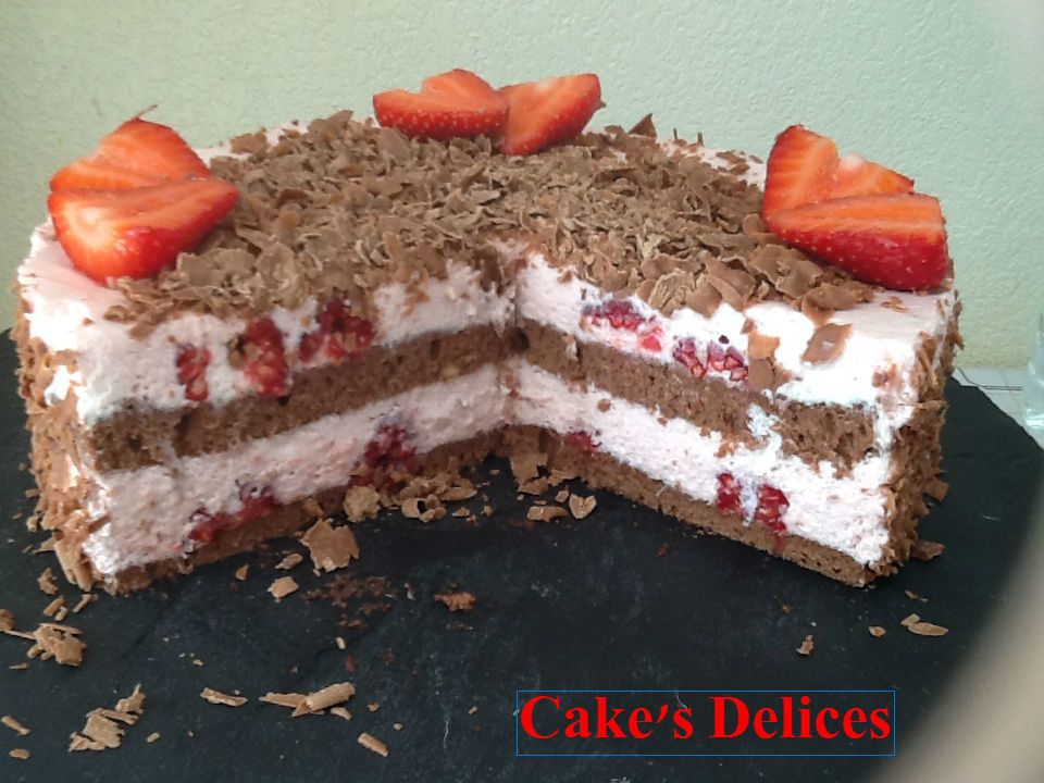 Entremet aux fruits rouges