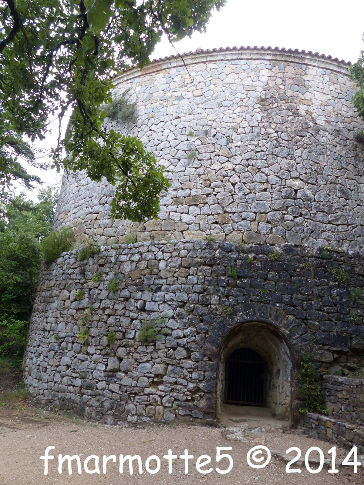 La glacière de Pivaut, Mazaugues, Sainte Baume. Le blog de FMarmotte5