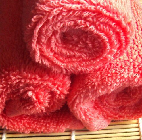 Le plaisir de la serviette chaude - Le blog de Mamzelle KitKat