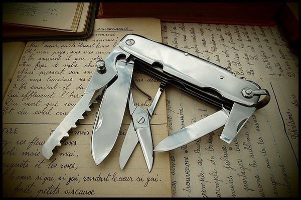 Jacques Mongin : coutellerie d'art ?