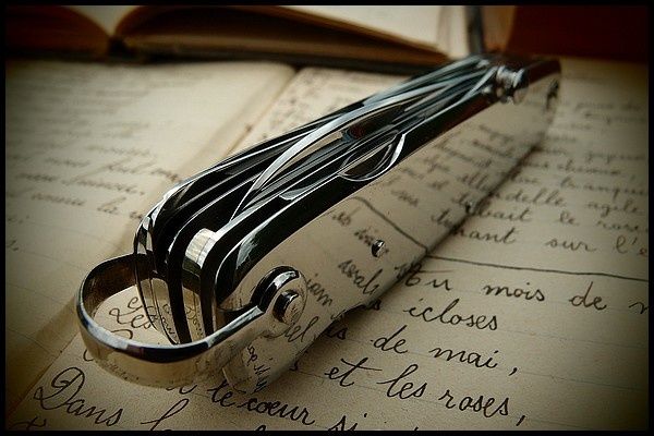 Jacques Mongin : coutellerie d'art ?