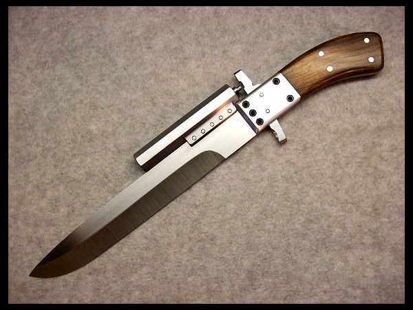 Découverte : les "Pistol Knives"