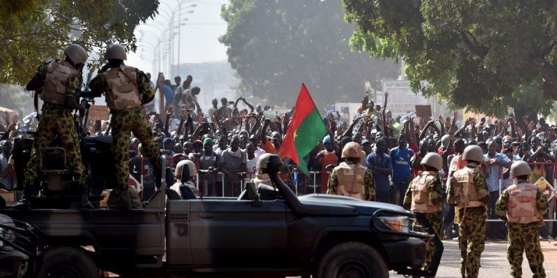 Burkina-Faso : Entre Révolution et coup d’État militaire