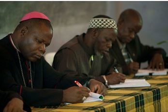 Lu pour vous : Centrafrique : l’union des religieux pour la paix