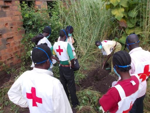 Centrafrique : environ 1.400 morts et 960 blessés à Bangui depuis décembre (Croix-Rouge)
