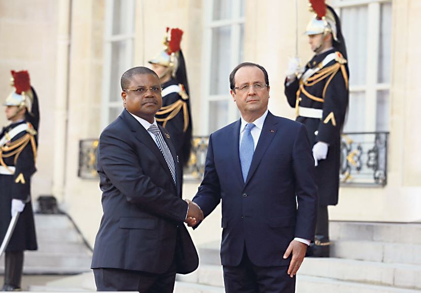 Centrafrique : Hollande va se rendre à Bangui